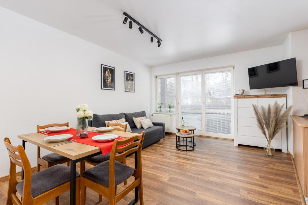 Apartament Z Parkingiem ザコパネ エクステリア 写真